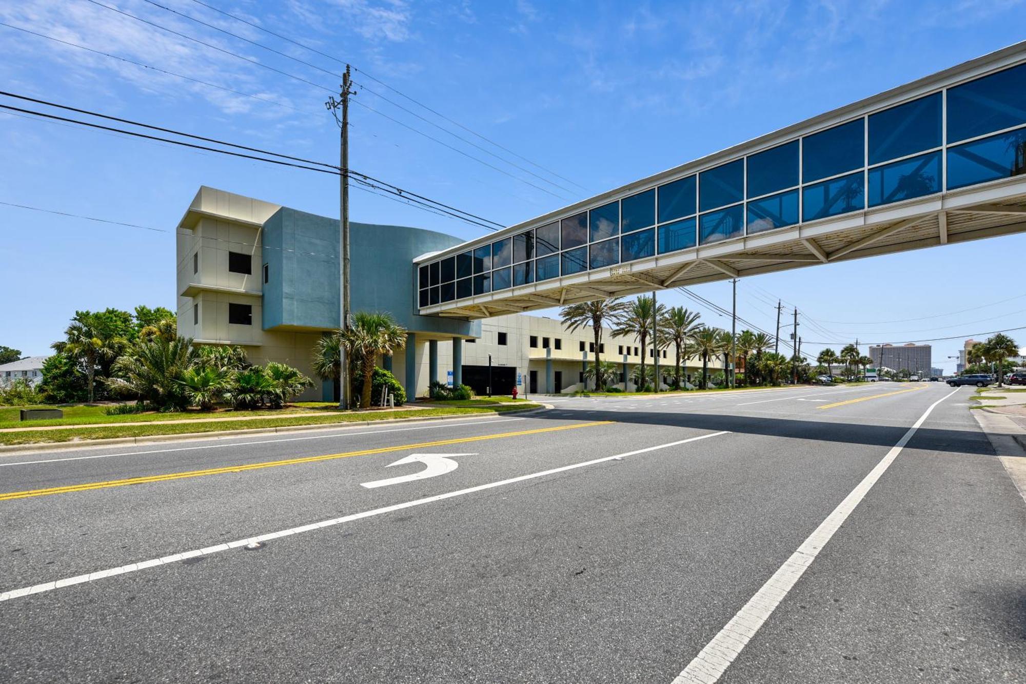 Sterling Breeze #1702 By Book That Condo Panama City Beach Room photo